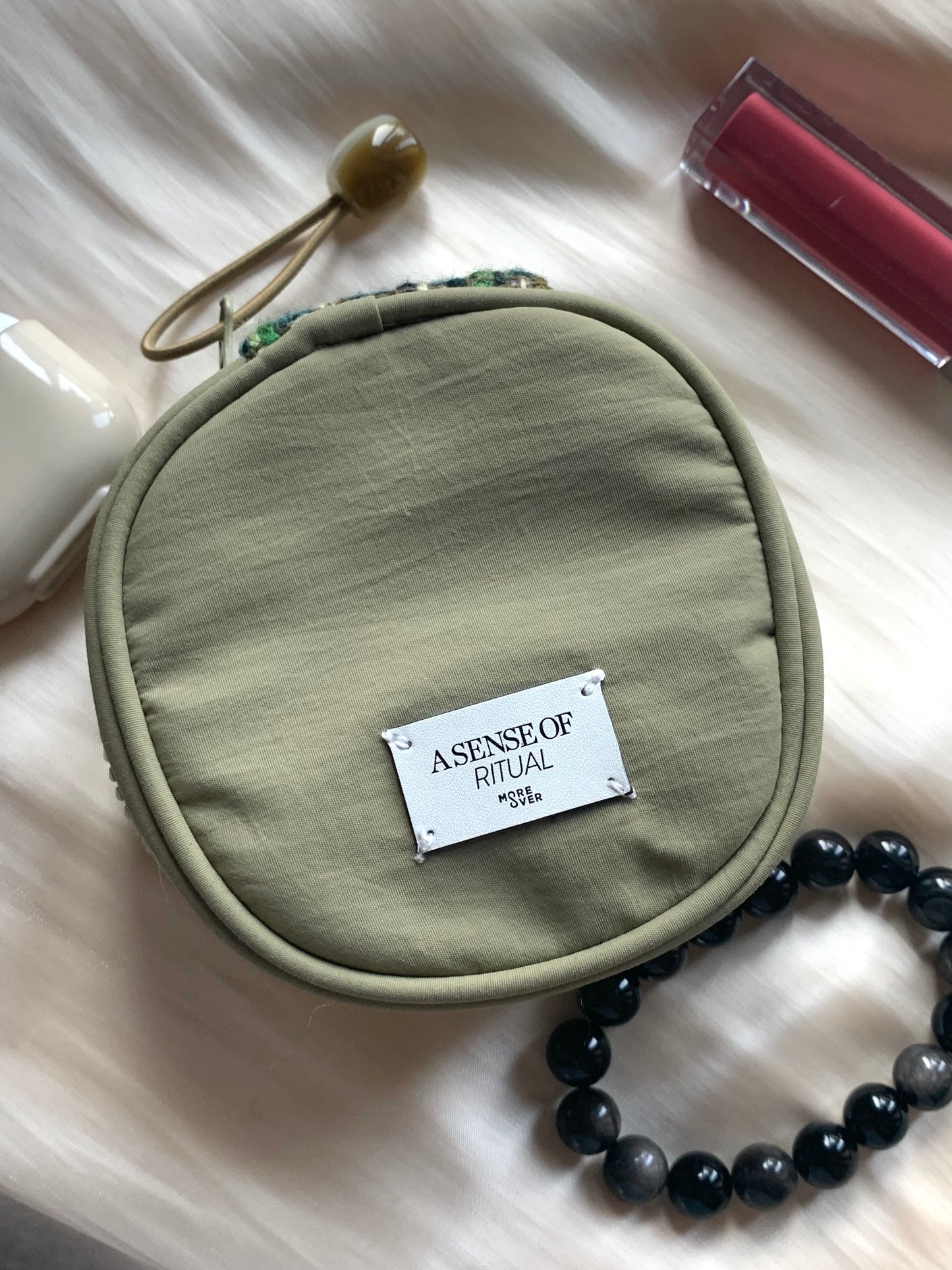 Travel Essential Grass Green Jewelry Pouch