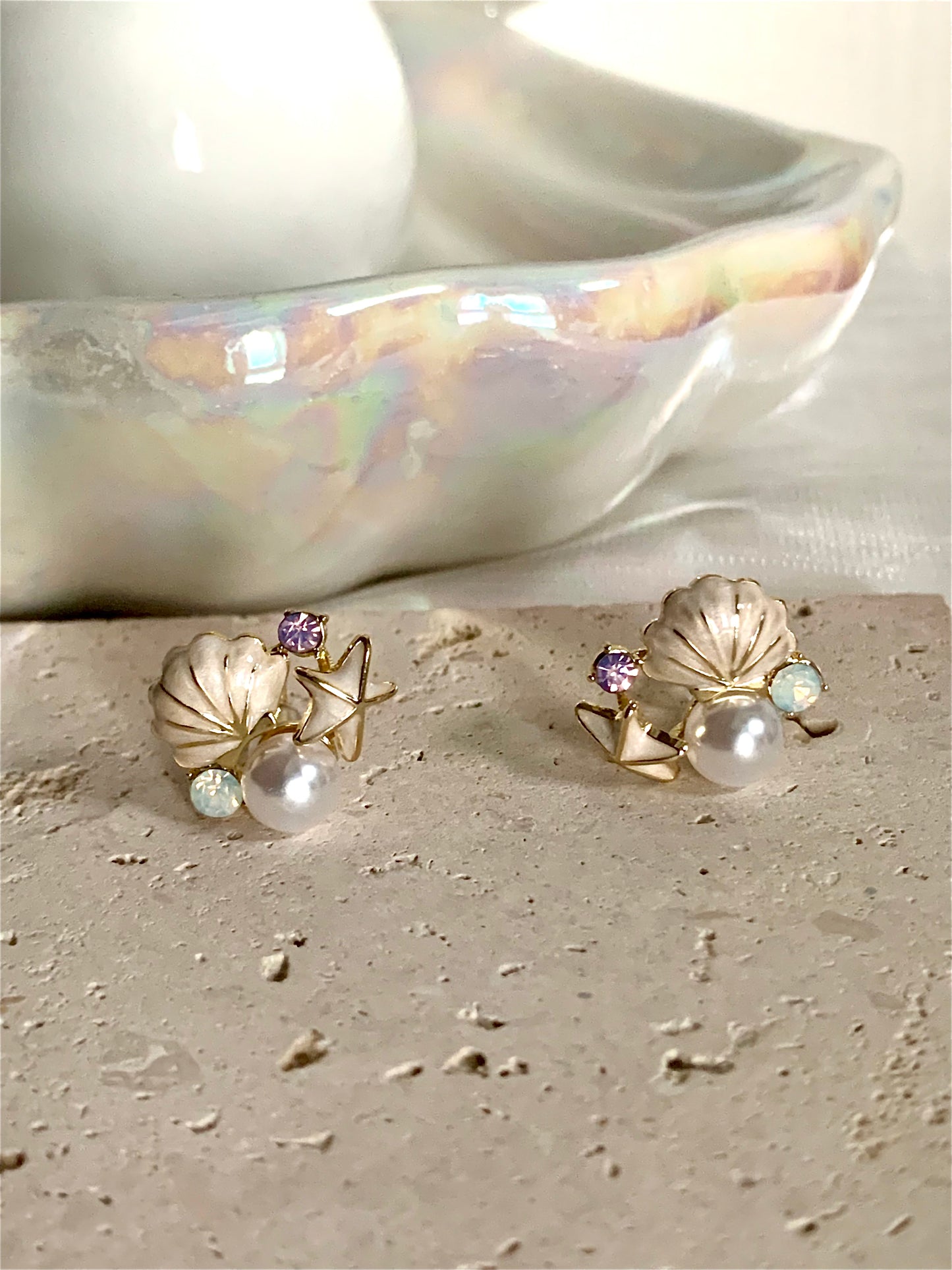 Renewal Power Tidal Radiance Shell Earrings