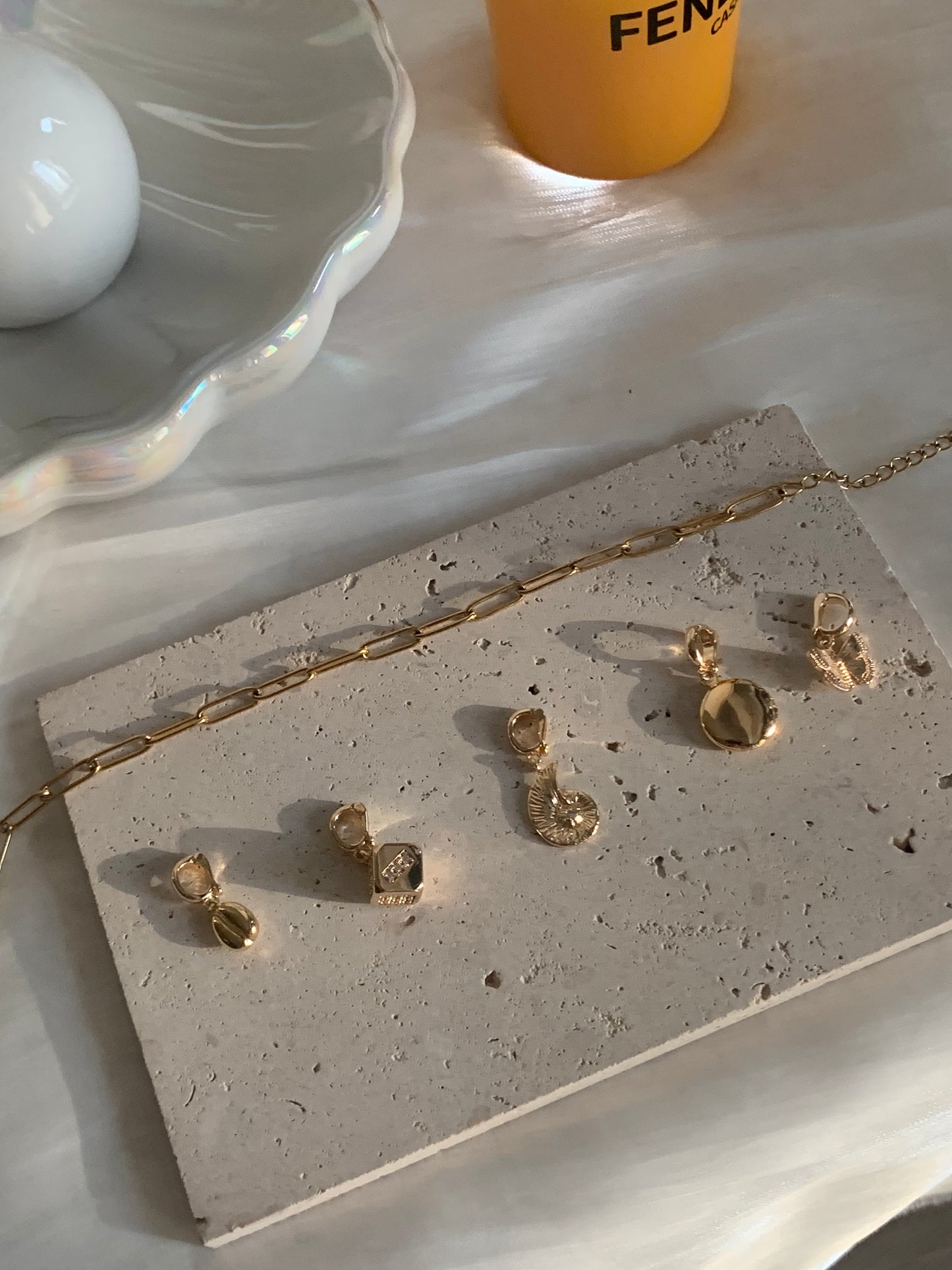 سوار "أنا" المخصص من Alchemy Charm (6 تعويذات)