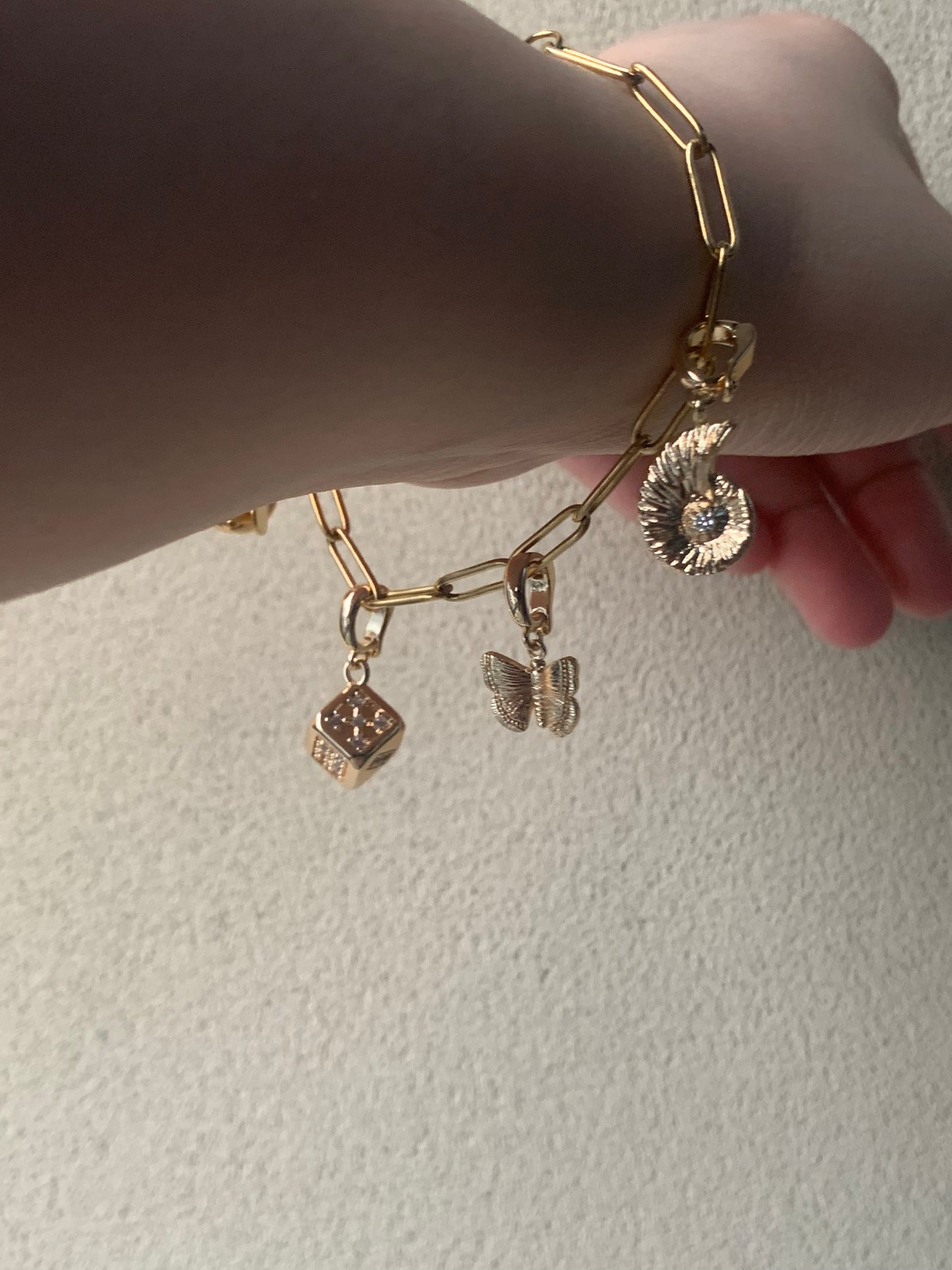 سوار "أنا" المخصص من Alchemy Charm (6 تعويذات)
